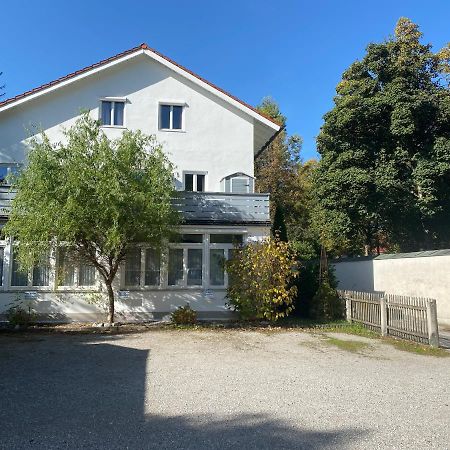 Ferienwohnung Am Franziskanergarten Bad Tölz Esterno foto